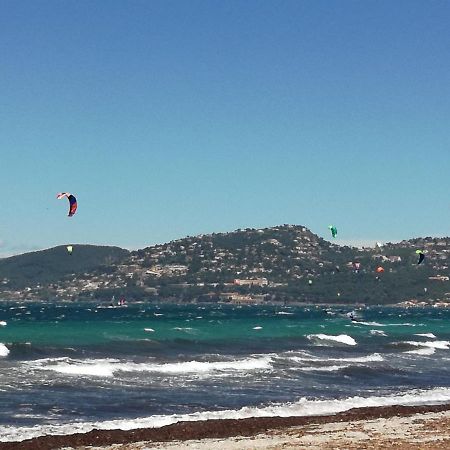 Blue Palm Apartment Ιέρ Εξωτερικό φωτογραφία