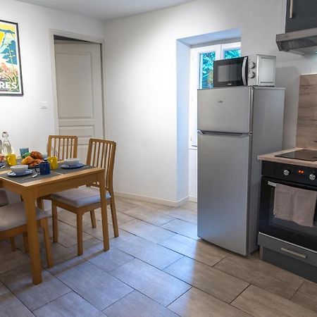 Blue Palm Apartment Ιέρ Εξωτερικό φωτογραφία
